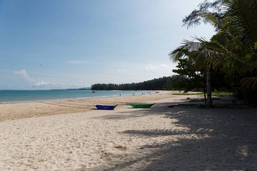 Nai Yang Beach