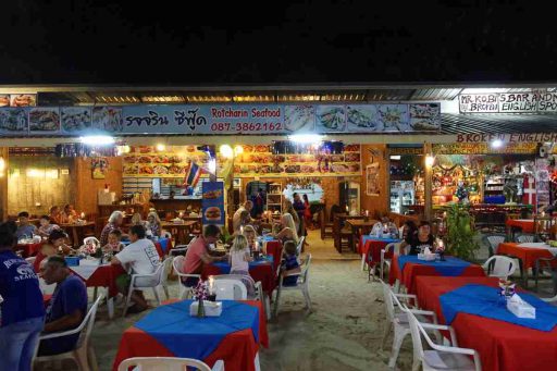 Rotcharin Seafood Restaurant Nai Yang, Phuket,