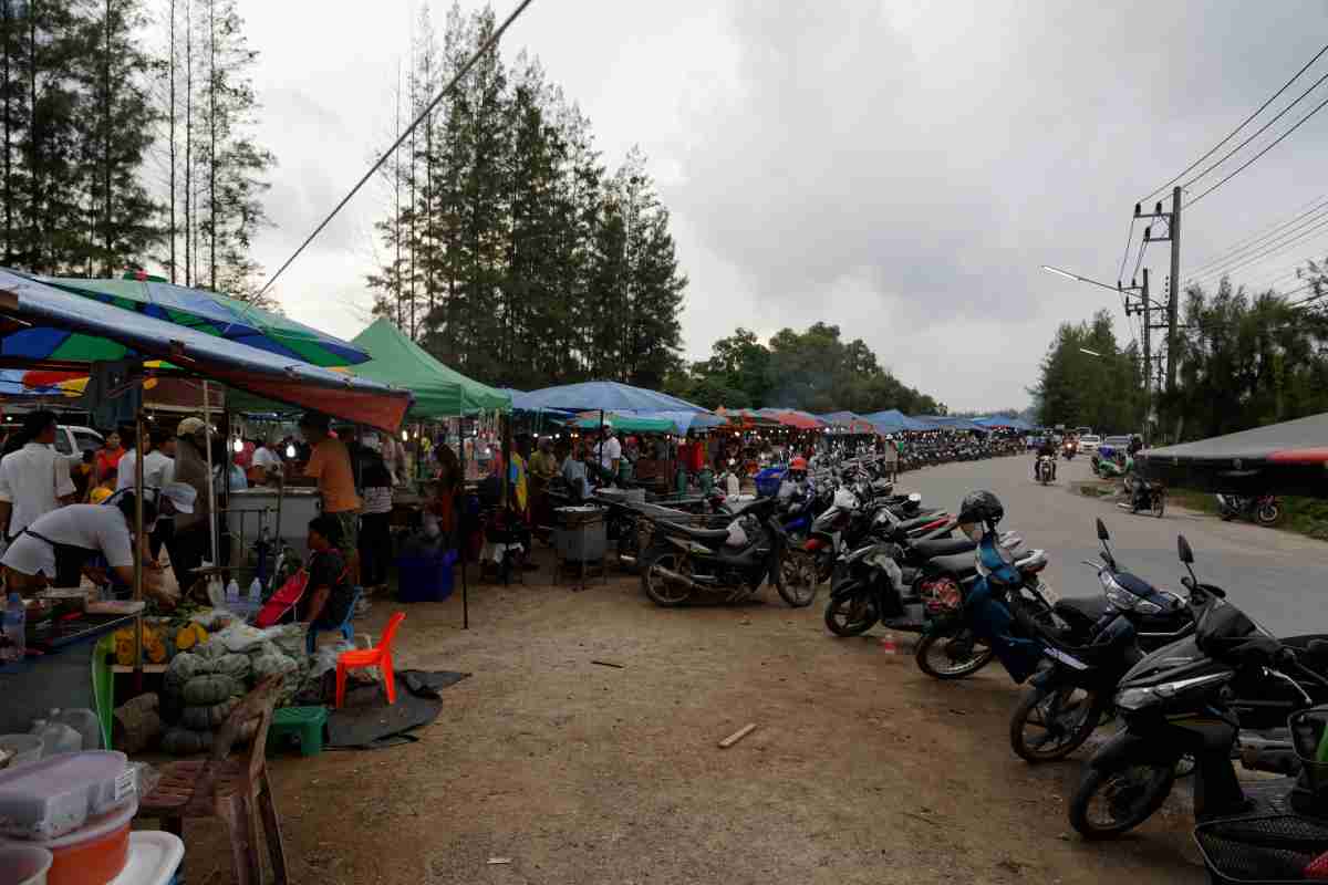 Local Market Cherngtalay