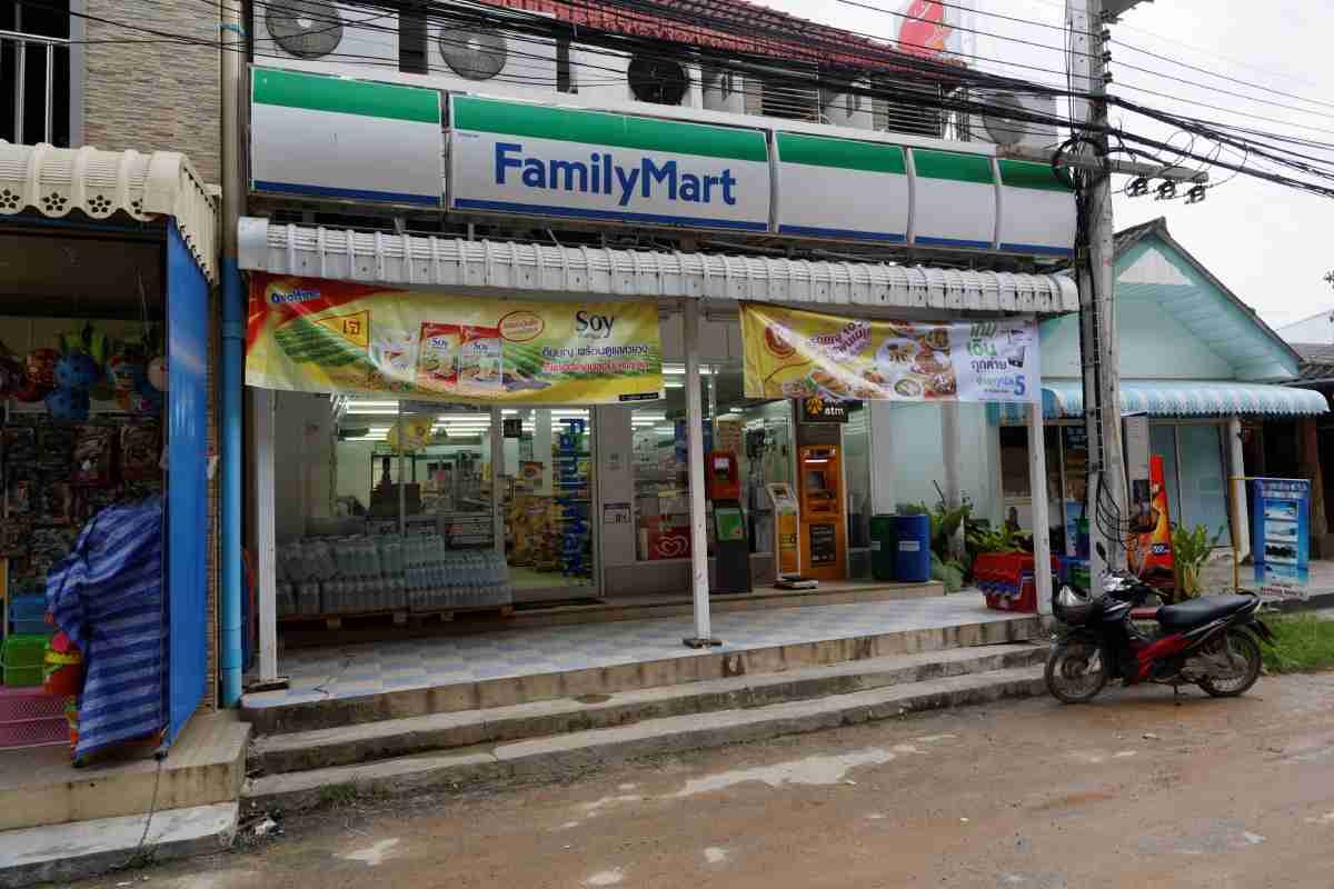 Family Mart Bangtao