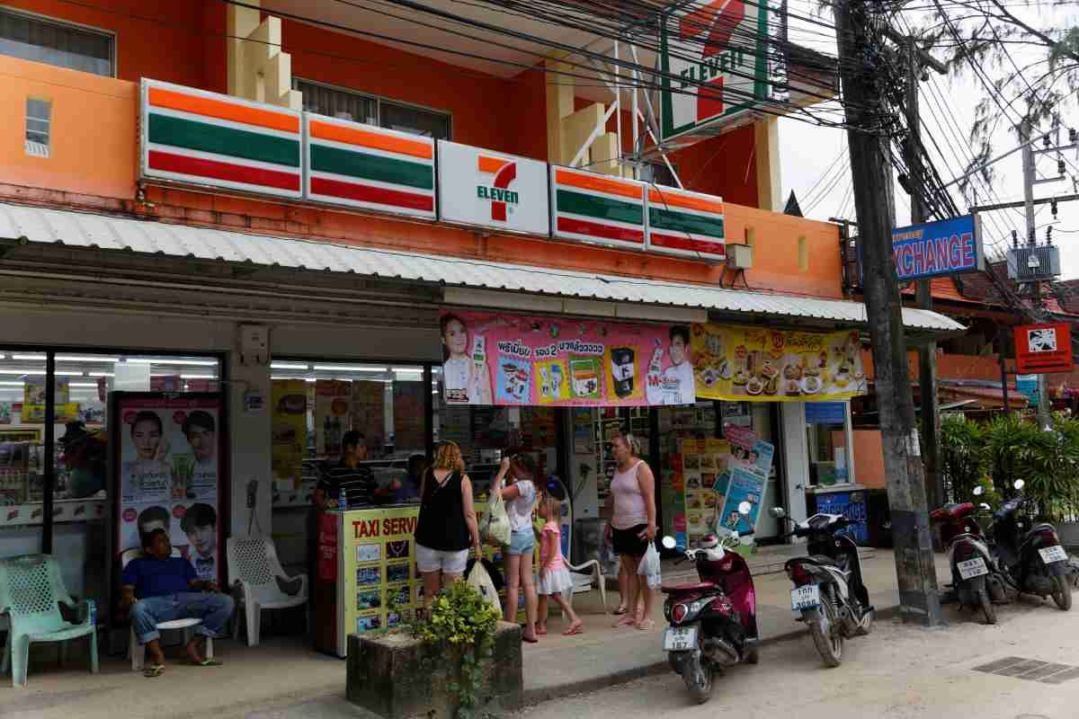 Seven Eleven Bangtao