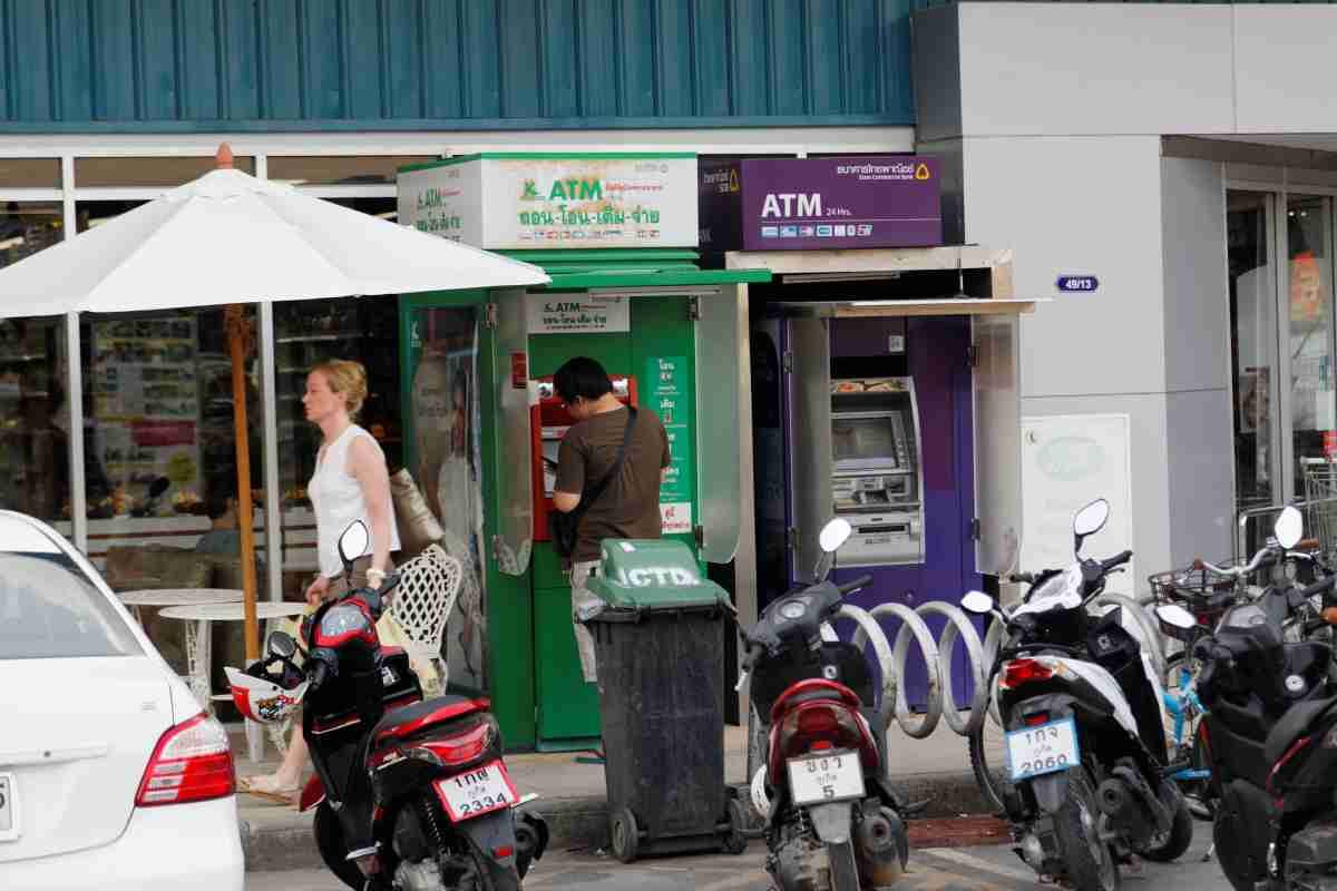 ATMs Villa Market Boat Avenue