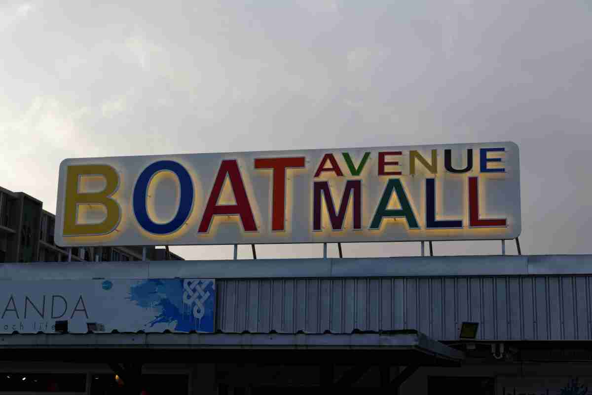 Boat Avenue Shopping Mall Cherngtalay