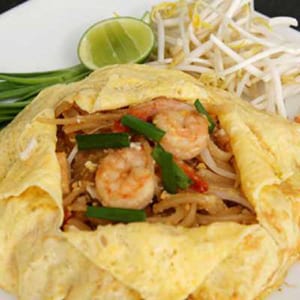 Pad Thai mit Garnelen